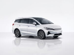 BYD eMax 7
