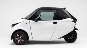Strom R3 EV